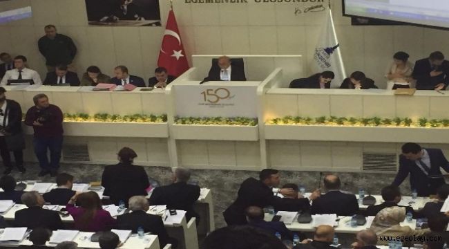 İzmir Büyükşehir Belediyesinin ilk meclisinde ihale kararı