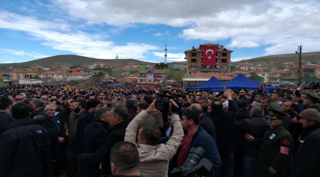 Kemal Kılıçdaroğlu güvenlik güçlerince bir eve alındı