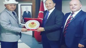 Kırgızistan İstanbul Başkonsolosundan MHP İzmir Yönetimine Ziyaret