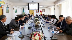 Kırgızistan ve Türkiye Tarım Bakanlıkları temsilcileri Bişkek'te görüştü