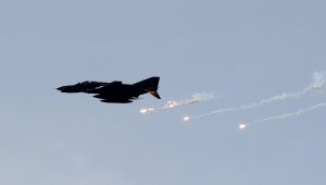 Koalisyon uçakları yanlışlıkla Irak polisini vurdu: 1 ölü, 2 yaralı
