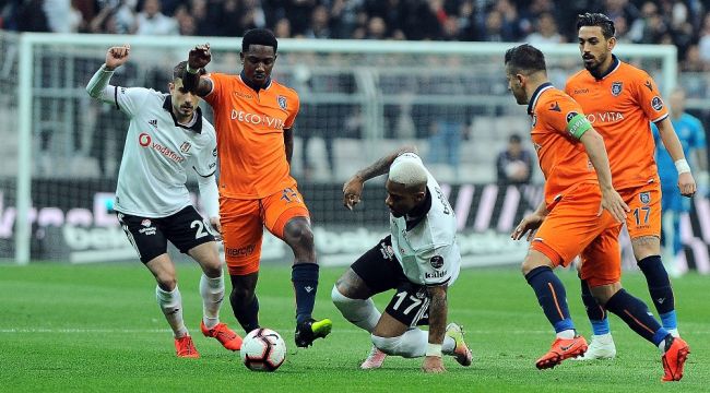 Lider Başakşehir'e Kartal pençesi