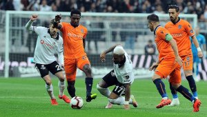 Lider Başakşehir'e Kartal pençesi