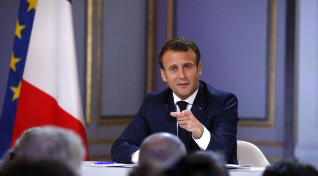 Macron Fransa'nın yeni yol haritasını açıkladı