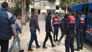 Mersin'de göçmen kaçakçılığı operasyonu