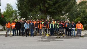 Narlıdere sokaklarında 'bahar temizliği'