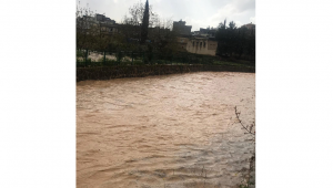 Önce yağmur sonra dolu vurdu