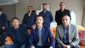 Sandıktan oylar eşit çıkınca muhtarlar kurayla belirlendi