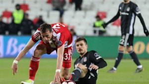 Spor Toto Süper Lig: DG Sivasspor: 1 - Beşiktaş: 2