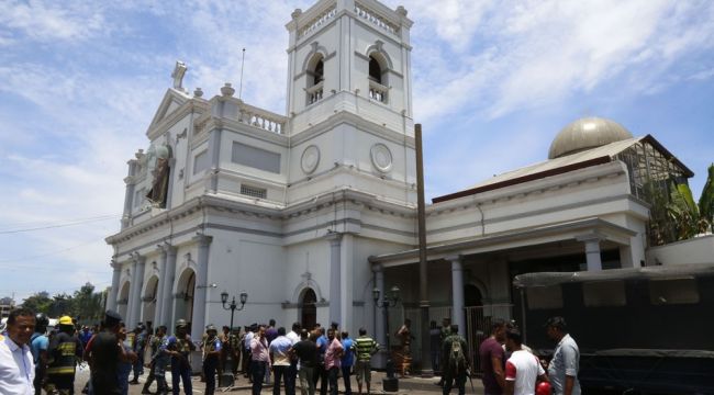 Sri Lanka'da halka cami ve kiliselerden uzak durma çağrısı
