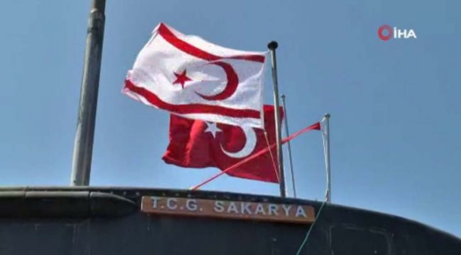 TCG Sakarya Denizaltısı KKTC'de