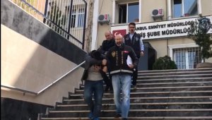 Test sürüşü bahanesiyle otomobil çalan 2 kişi tutuklandı