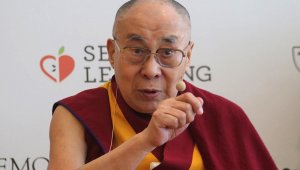 Tibet Ruhani Lideri Dalai Lama hastaneye kaldırıldı