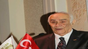 Trabzonspor kurucu üyesi Sabit Sabır hayatını kaybetti