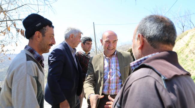 Tunç Soyer En Düşük Oyu Aldığı Kiraz İlçesi Dokuzlar Mahallesini Ziyaret Etti