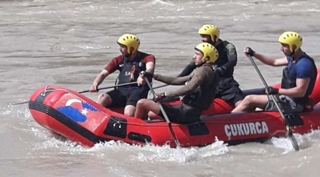 Zap Rafting Takımı şampiyonluk yolunda