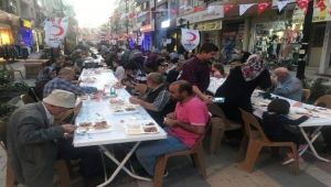 AK Parti'den Kemalpaşa'da iftar programı