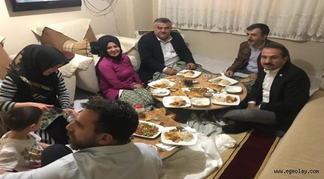 AK Parti'li Kırkpınar'dan çat kapı iftar ziyareti
