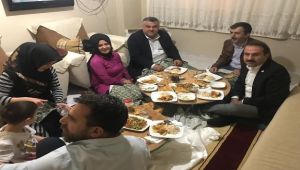 AK Parti'li Kırkpınar'dan çat kapı iftar ziyareti