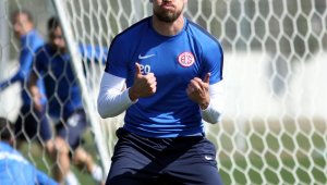 Antalyaspor'da Chico kariyer rekorunu kırdı