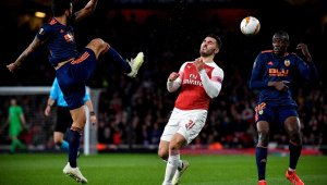 Arsenal, finale göz kırptı