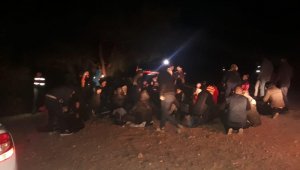 Ayvalık'ta 13 Afgan göçmen yakalandı