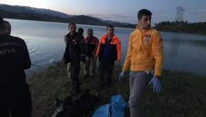 Baraj gölüne traktörle giren 3 çocuk boğuldu