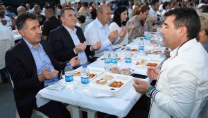 Bayraklı'da Binler İftar Sofralarında Buluşuyor