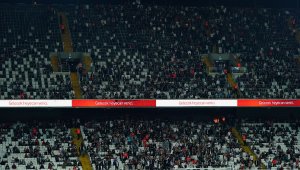 Beşiktaşlı taraftarlardan Abdullah Avcı tepkisi