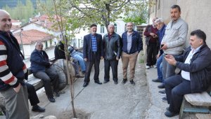 Bu köyde görüşmeler minareden yapılıyor