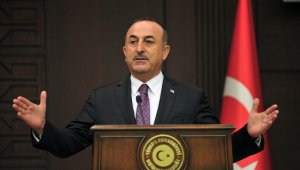 Çavuşoğlu, Letonya Savunma Bakanı Pabriks ile görüştü