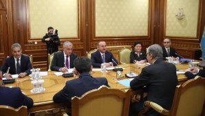 Çavuşoğlu: "Nazarbayev, ortaya büyük bir vizyon koymuştur"