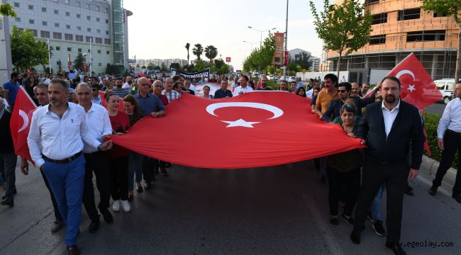 Çiğli'de Fener Alayı Coşkusu