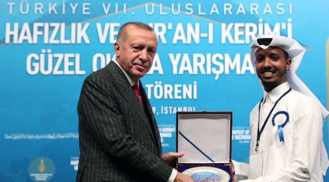 Cumhurbaşkanı Erdoğan, Hafızlık ve Kur'an-ı Kerim'i Güzel Okuma Yarışma ödül törenine katıldı