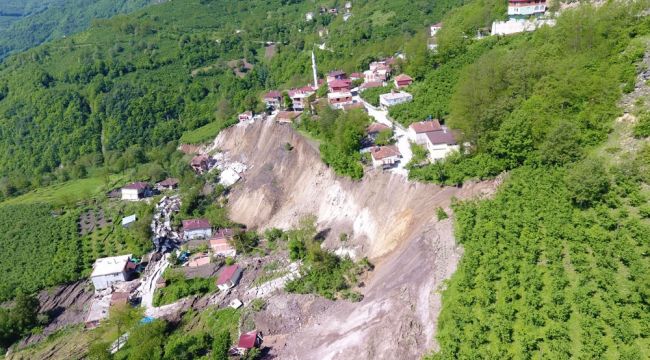 Cumhurbaşkanı Erdoğan Ordu'daki heyelan hakkında bilgi aldı