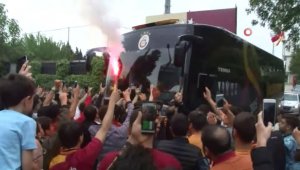 Galatasaray kafilesi yola çıktı