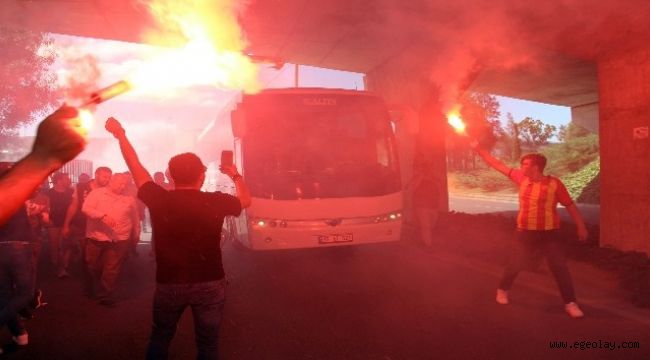 Göztepe şampiyon gibi uğurlandı
