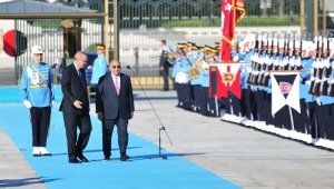 Irak Başbakanı Abdulmehdi'yi resmi tören ile karşılandı