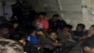 İstanbul'da kamyonette 32 kaçak göçmen yakalandı