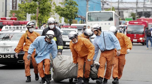 Japonya'da bıçaklı dehşet: 2 ölü, 16 yaralı