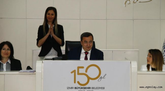 Konak Meclisi'nde bir ilk: İşaret dili ile tercüme yapıldı