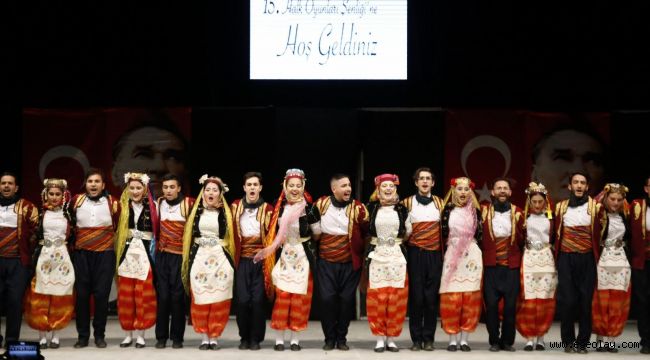 Konak’ta halk oyunları coşkusu