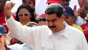 Maduro: "ABD'nin uçuşları durdurması hareket özgürlüğüne saldırı"