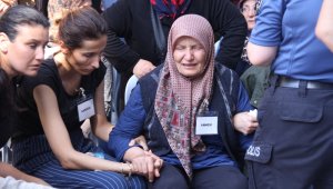 Meslektaşı tarafından öldürülen kadın polis Mersin'de toprağa verildi
