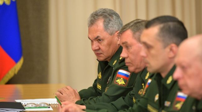 Putin'den orduyu S-400'ler ile donatın talimatı