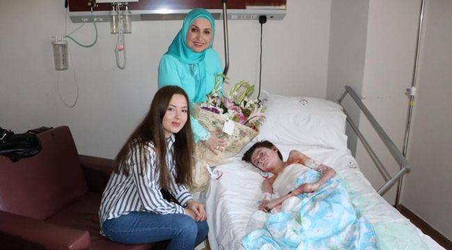 "Kelebek hastası" Elif'e umut oldular