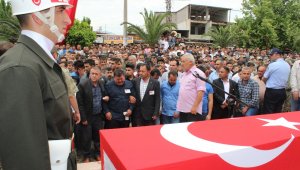Şehide ağlatan veda