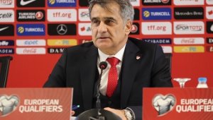 Şenol Güneş: "2 maçımızı da kazanmak istiyoruz"