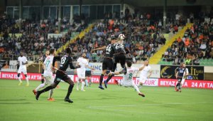 Spor Toto Süper Lig: Aytemiz Alanyaspor: 2 - Atiker Konyaspor: 4