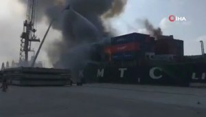Tayland'da kimyasal madde taşıyan gemi yandı, en az 50 kişi hastaneye kaldırıldı